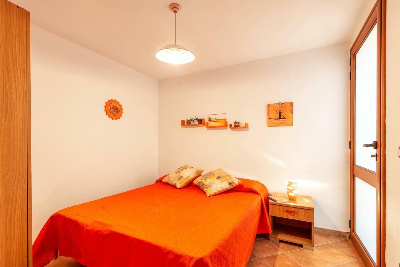 Ferienwohnung Casa Pedra Longa Santa Maria Navarrese Exterior foto