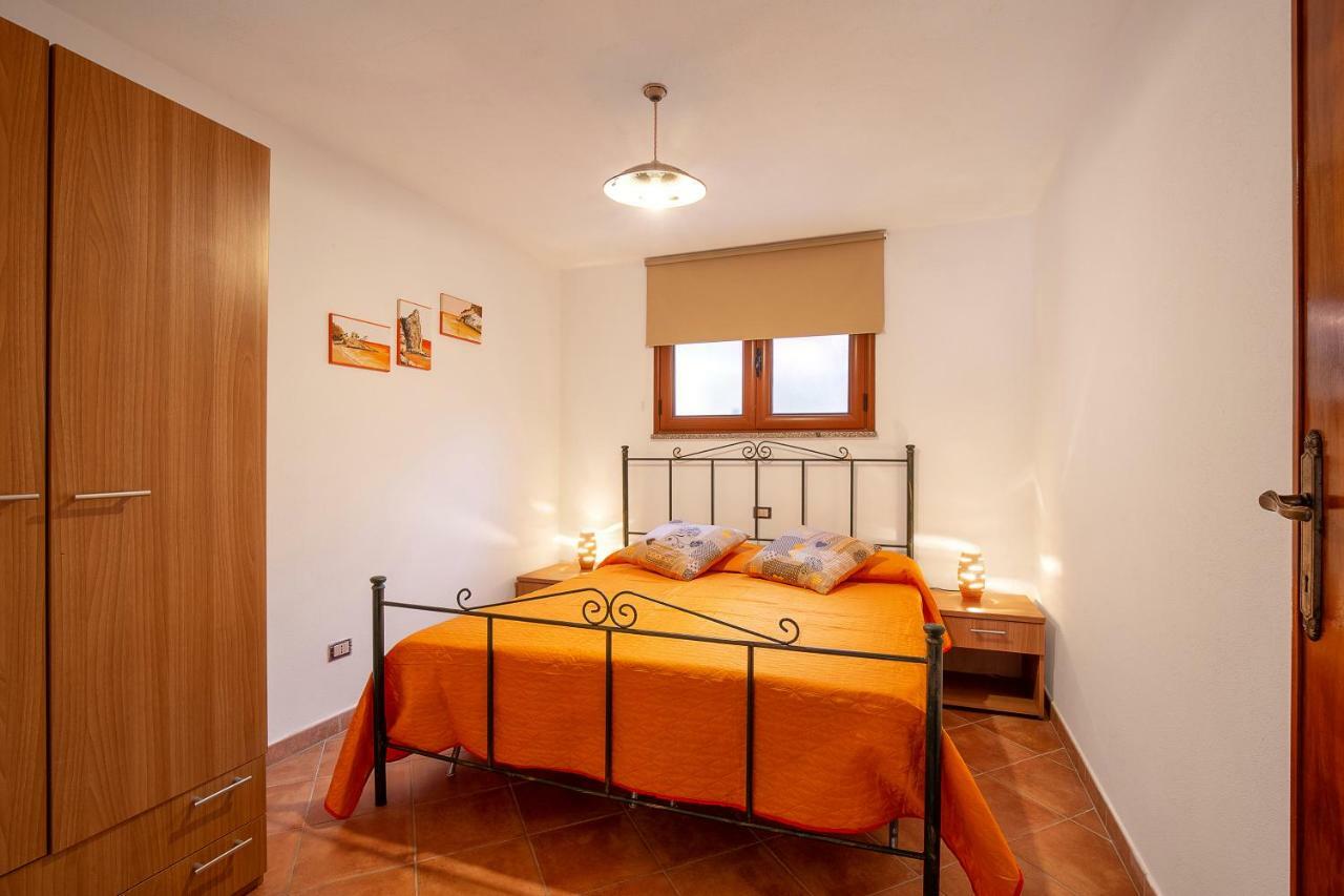 Ferienwohnung Casa Pedra Longa Santa Maria Navarrese Exterior foto