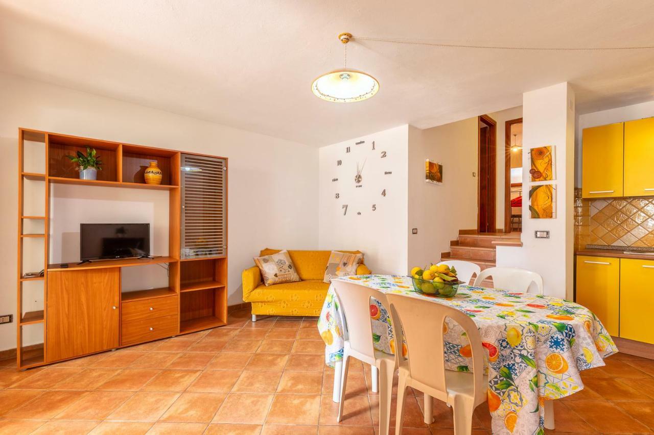 Ferienwohnung Casa Pedra Longa Santa Maria Navarrese Exterior foto